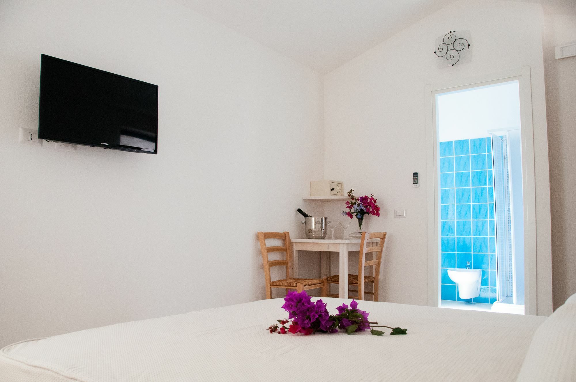 Meta Hotel ซานตา เตเรซา กัลลูรา ภายนอก รูปภาพ
