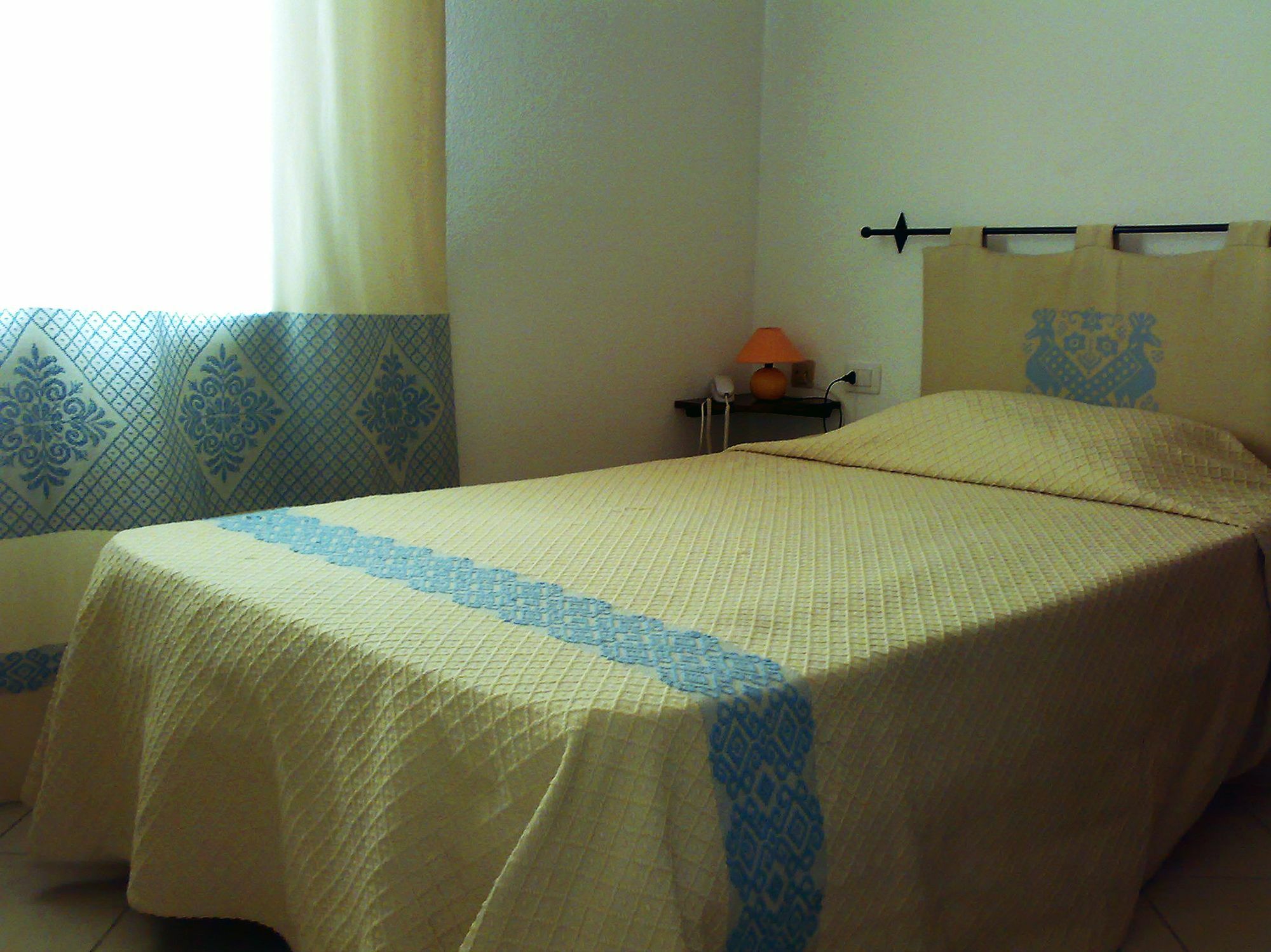 Meta Hotel ซานตา เตเรซา กัลลูรา ภายนอก รูปภาพ